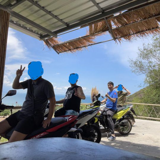 現地アテンドのリターン完遂記念！最速でのﾌｨｰﾄﾞﾊﾞｯｸを大阪北新地の個室焼鳥屋であなたを交えて3人でします！