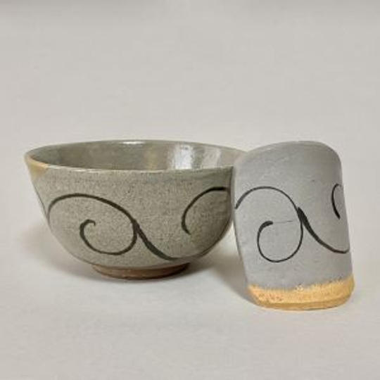 【矢野直人作 拙蔵古唐津写たこ焼き碗１客(編笠形唐草文)＋陶片煎餅3枚】