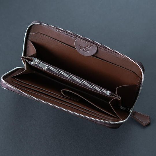 【オプション】内装クレモナレザーに変更