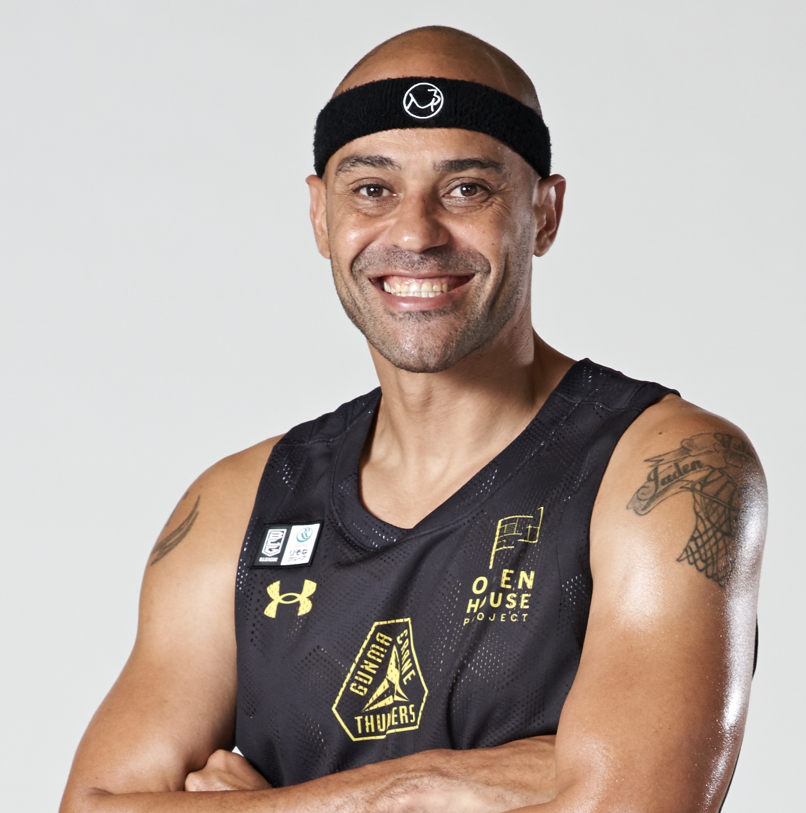 【＃3 マイケル・パーカー選手】直筆サイン入りレプリカユニフォーム