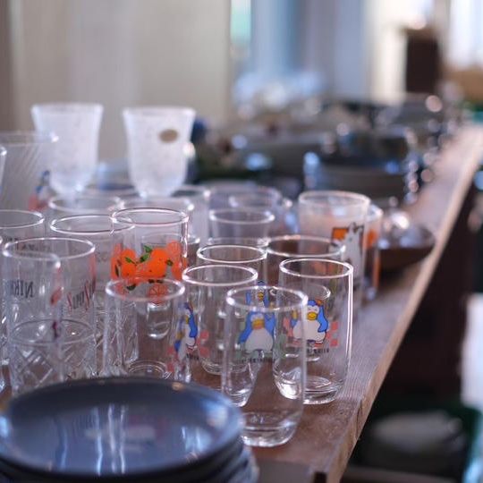 空き家から出てきた食器