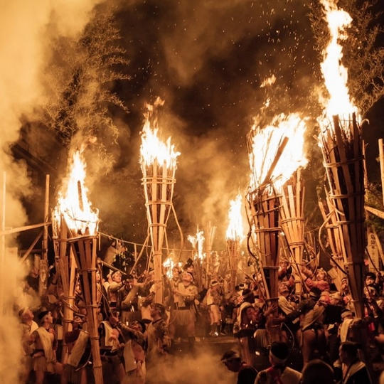 【限定2組・9月22日締切】鞍馬火祭観覧席ペア招待（10月22日）