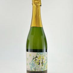 楠さんおすすめのワインコースＣ：自慢の長期熟成スパークリングワイン「吉祥」1本