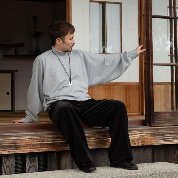 ドルマンスリーブ　モックネックトレーナー　トップグレー　Ｌ