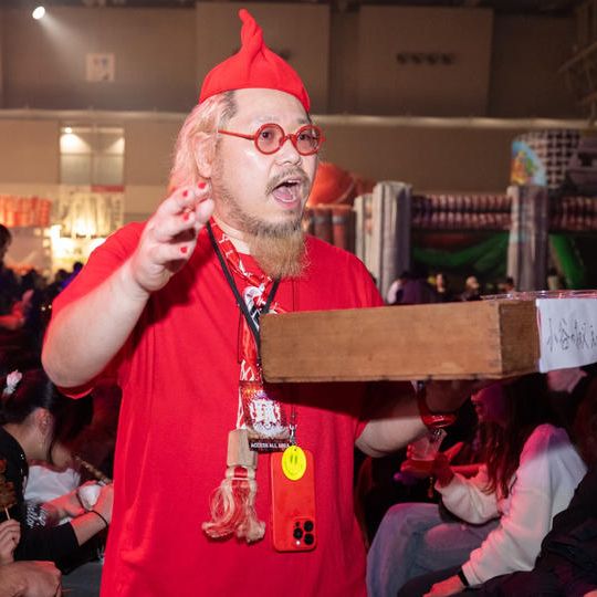 【限定30枠】Candyビールの売り子で腕が筋肉痛のホームレス小谷よく頑張ったねカンパ