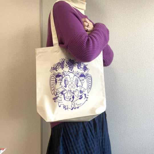 柏木牧子さんのイラスト入りトートバッグ