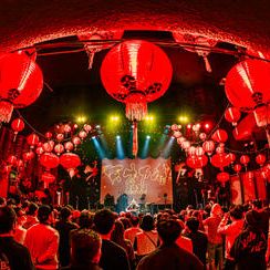 天才万博1階スタンディングチケット