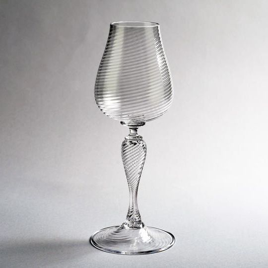 Goblet twist cup O stem