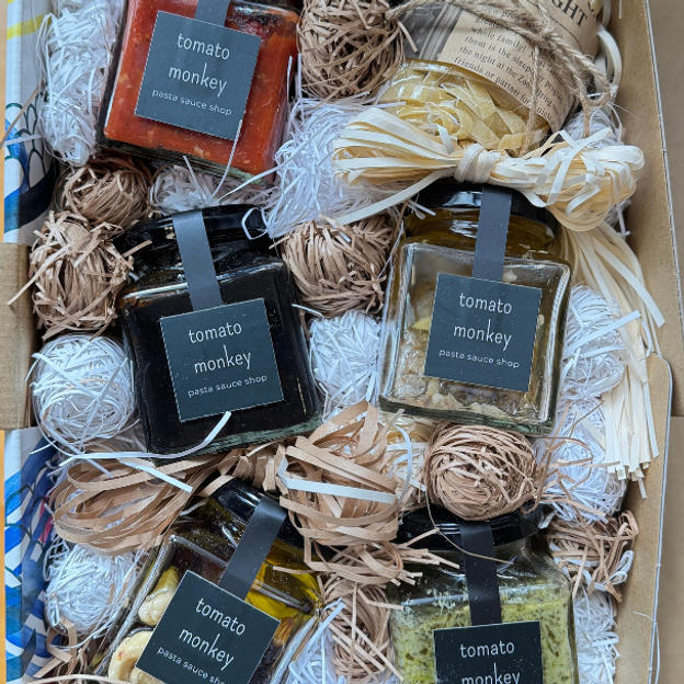 tomato monkey 世界観をまるごと楽しむ、スペシャルセット