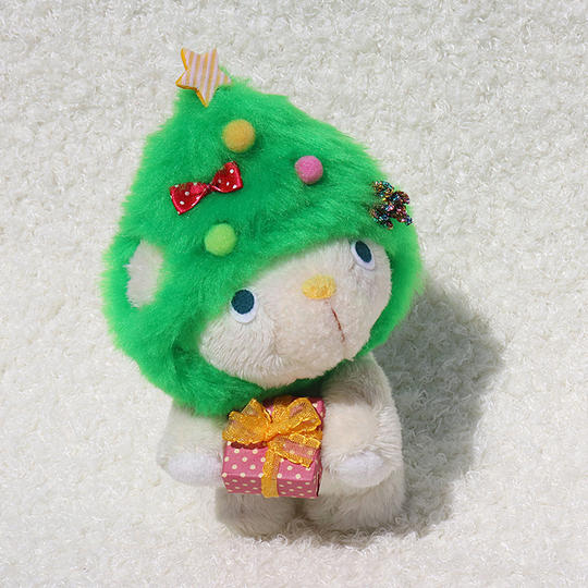 クリスマスツリーになりかったくま（クリーム色）