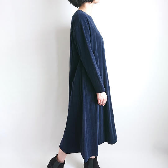 ワンピース用インナー（ブラック）とコーデュロイワンピースのセット