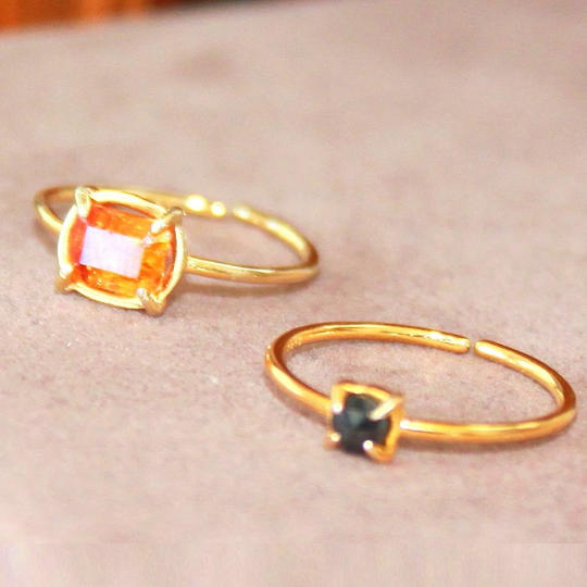 ＜ランダムレアストーンk18リング　2点　or　Aセット　（k18リング　2点）＞