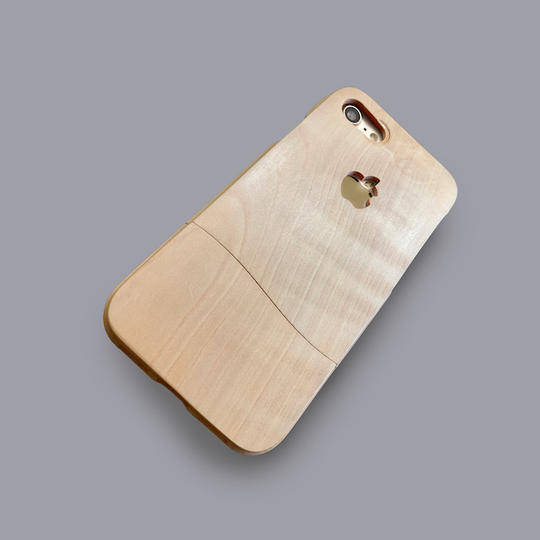 ウッドケース  for iPhone 椿ナチュラルウッドとレッドカーペットプロジェクトへの支援