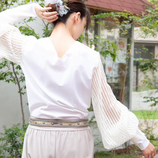 たっぷりレース袖でたちまちレディなブラウス（ホワイト）サイズ展開あり