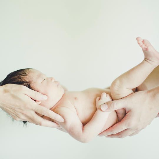  Studio Casa 撮影チケット "マタニティー/ ニューボーンフォト” + 木製フォトフレーム(L)