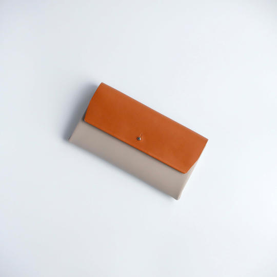 スアレロングウォレット