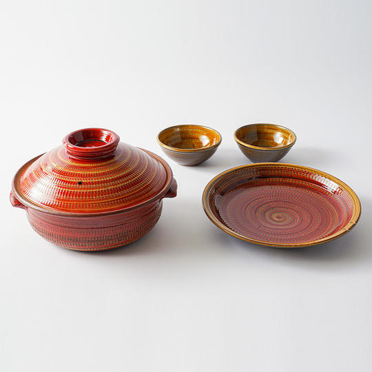 紅彩とびかんな土鍋・九寸盛皿・とんすい２個のセット