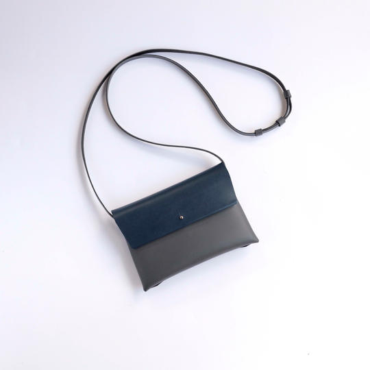 スアレミニショルダー