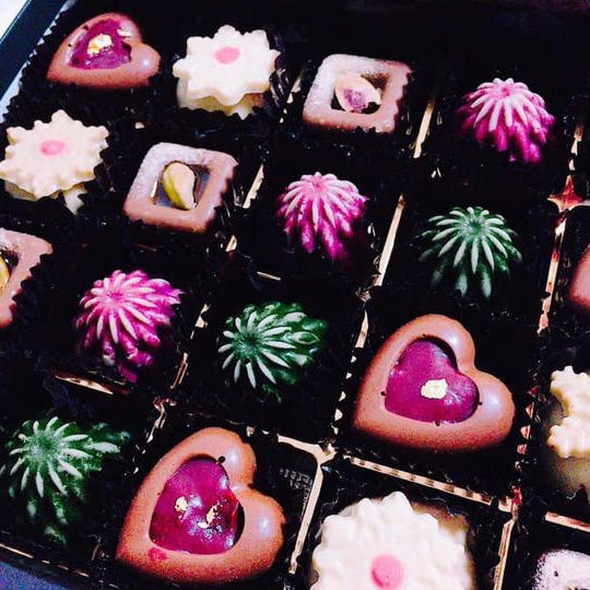 ◆サンクスメッセージ◆イイオンナプロデュースオリジナルチョコレート（4個入）　