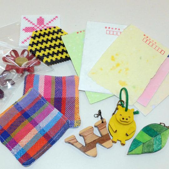 「お礼の手紙」+「生徒の手作り作品(おまかせ)」