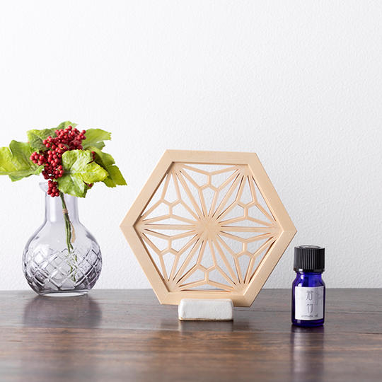 木の素材を最大限に生かした商品。【アロマウッド -二重麻の葉- &店舗で使える20%offクーポン 】