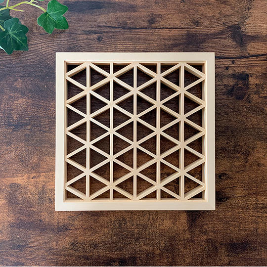 「和」にこだわらずに使ってほしい。【ウォールデコ -無地-】