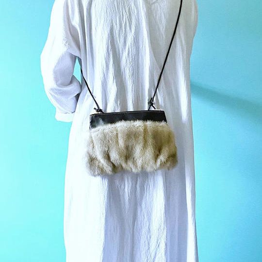 クロワッサン型　ポシェット	