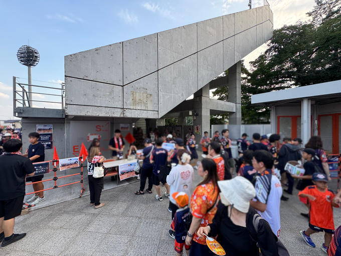 スタジアム募金活動 1回目活動報告