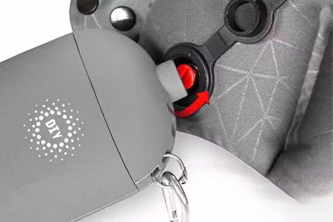 たった20秒で簡単に膨らむ！3in1ネックピローの便利な機能とは