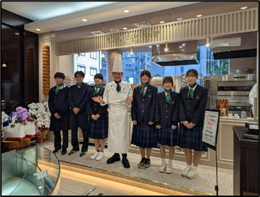 チョコレートショップ本店で販売会を行いました