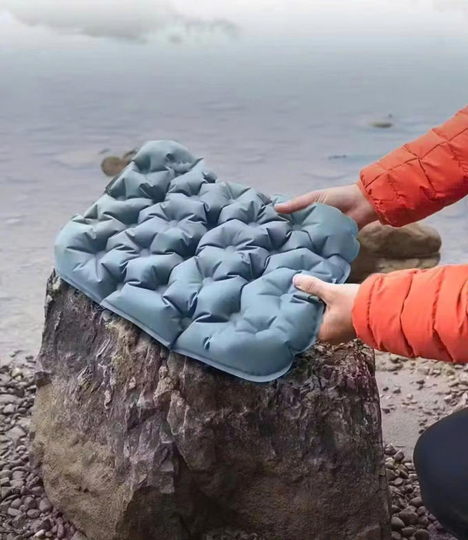 快適な旅の必需品：3Dエアークッションの特長と利点