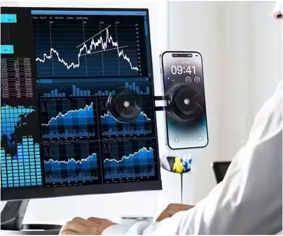 新世代のスマホホルダーの登場