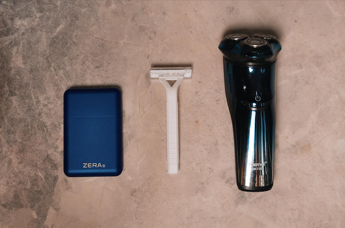 忙しい日常をサポートする最小級電動シェーバー